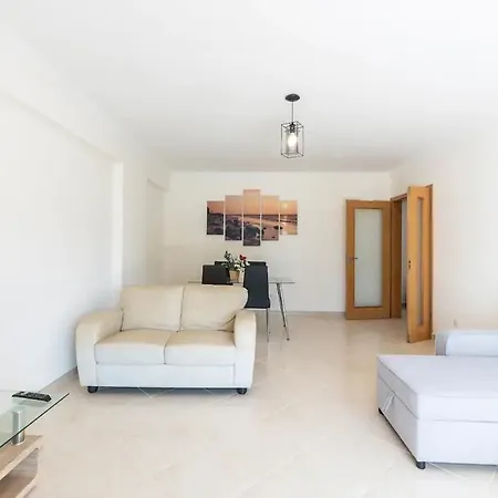 Apartamento Apartamento Luminoso Próximo Da E Da Marina *
