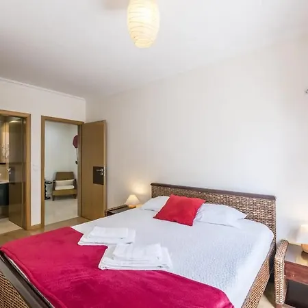 Apartamento Luminoso Próximo Da E Da Marina Apartamento