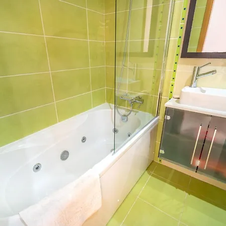 Apartamento Apartamento Luminoso Próximo Da E Da Marina *