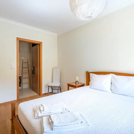 Apartamento Luminoso Próximo Da E Da Marina *