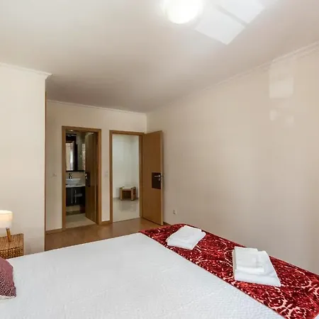 Apartamento Luminoso Proximo Da E Da Marina Apartment