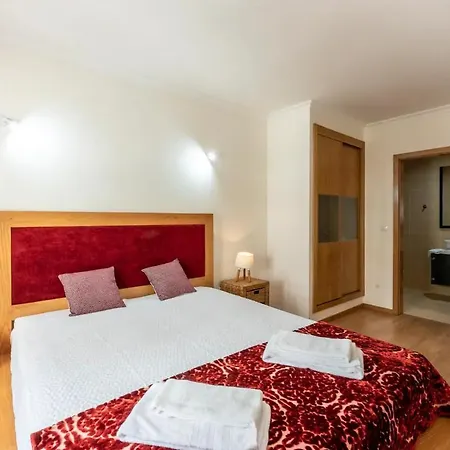 Apartamento Luminoso Proximo Da E Da Marina شقة بورتيماو