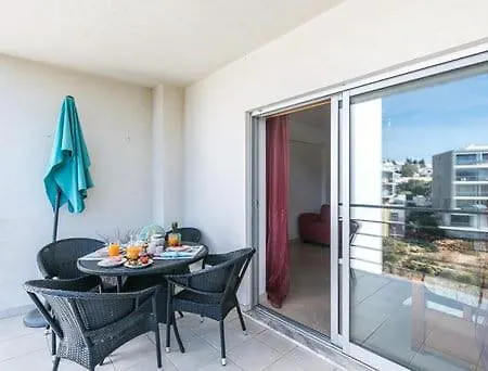 Apartamento Luminoso Proximo Da E Da Marina شقة بورتيماو