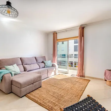 Apartamento Luminoso Proximo Da E Da Marina *