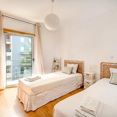 شقة Apartamento Luminoso Proximo Da E Da Marina بورتيماو