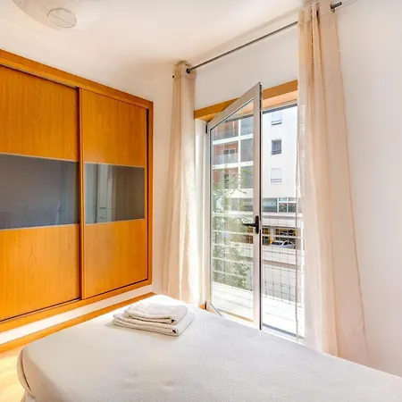 شقة Apartamento Luminoso Proximo Da E Da Marina بورتيماو