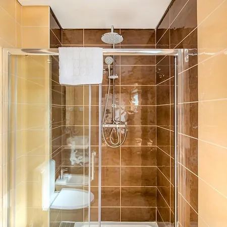 Apartamento Luminoso Proximo Da E Da Marina شقة